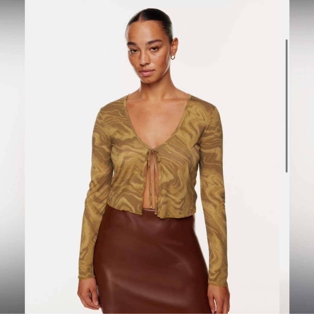 Wilfred Aritzia Tangled Chestnut Long Sleeve Top